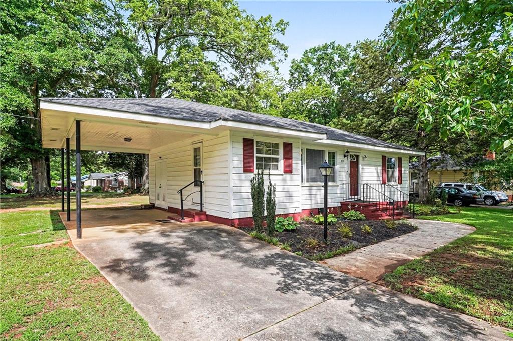309 Cherokee Circle