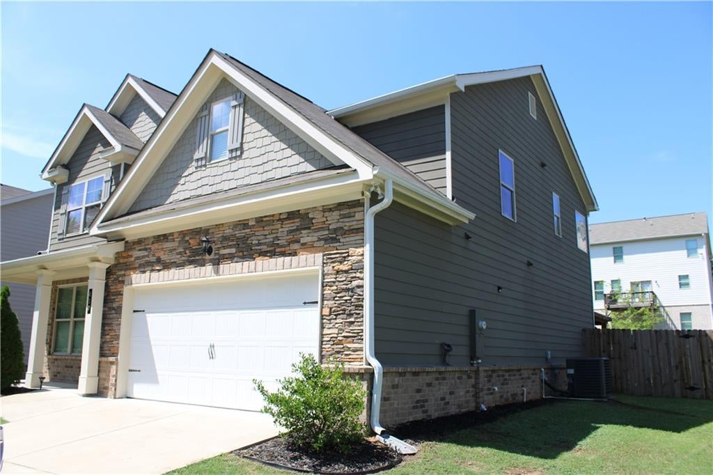 417 Oaklawn Park