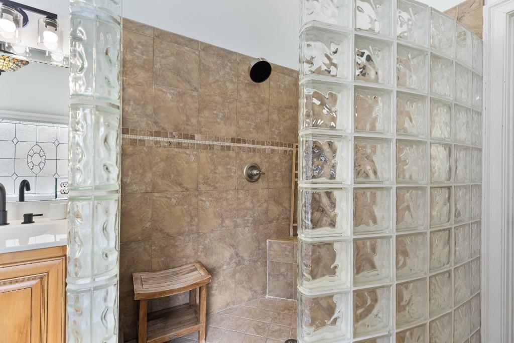 2548 Lakeview East Trail, Atlanta, Georgia image 42