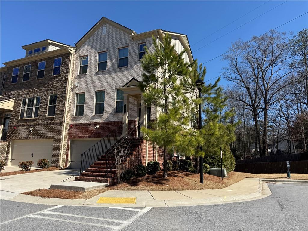 397 Wellspring Way Way, Sandy Springs, Georgia image 2