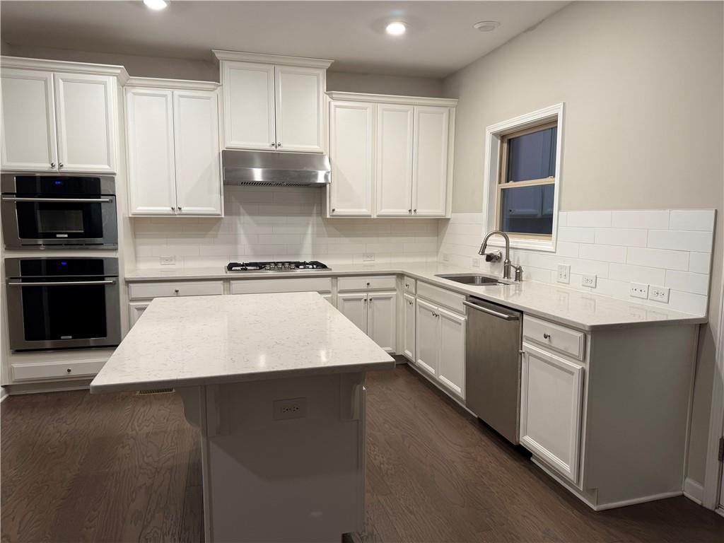 397 Wellspring Way Way, Sandy Springs, Georgia image 4
