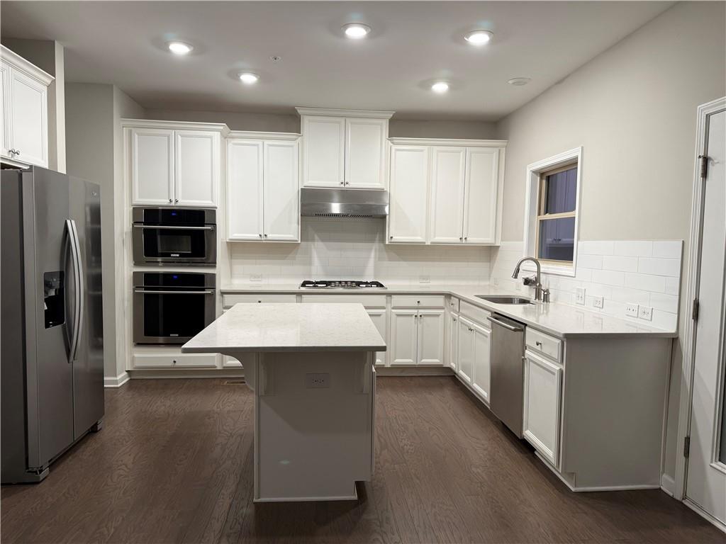 397 Wellspring Way Way, Sandy Springs, Georgia image 3