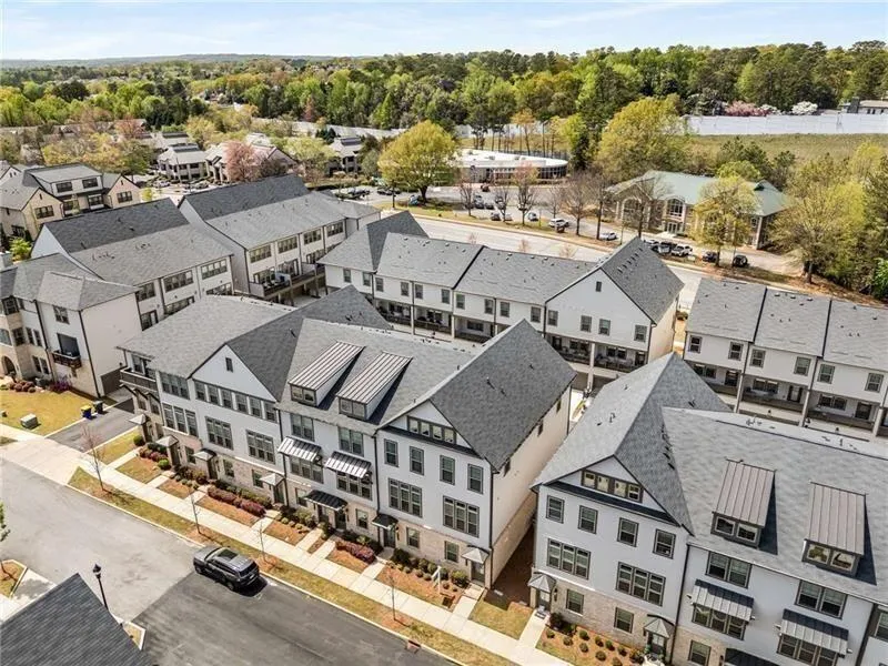 Atlanta, Georgia 30339, United States, 3 Bedrooms Bedrooms, ,4 BathroomsBathrooms,Residential,Active,177598