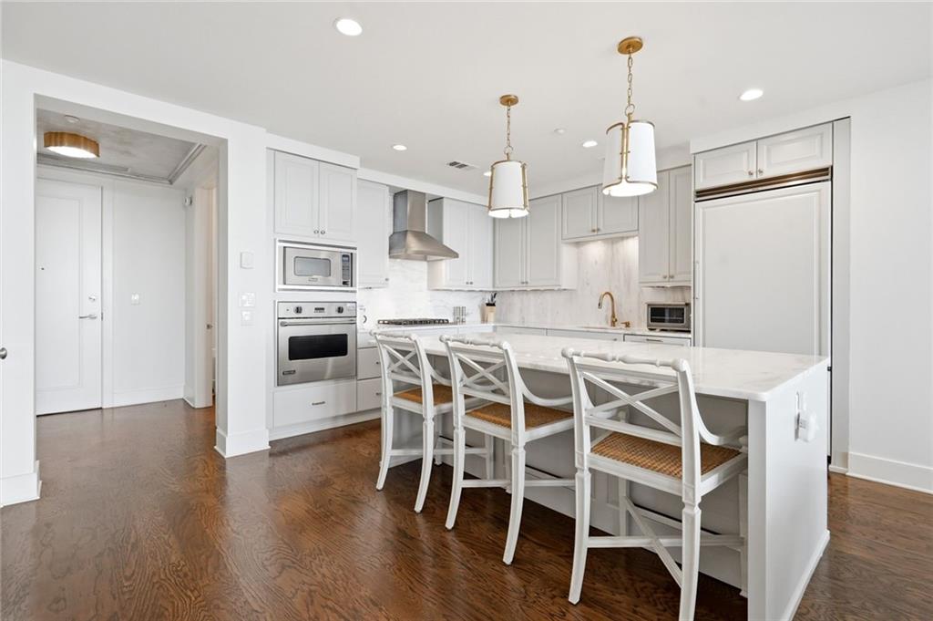 3630 Peachtree Road NE 2302