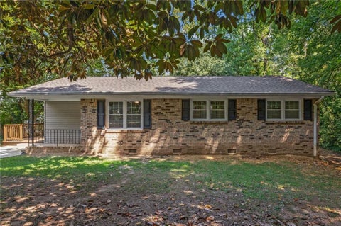 Homes For Sale - 2840 Somerton Drive<br/> Clayton County, Morrow, GA 30260