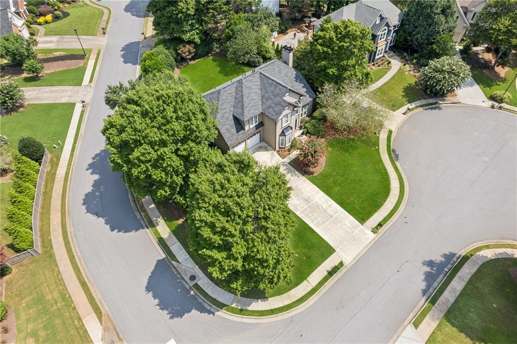 150 Cobblestone Way