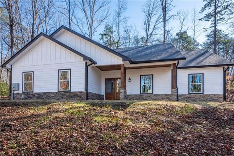 A home in Dahlonega