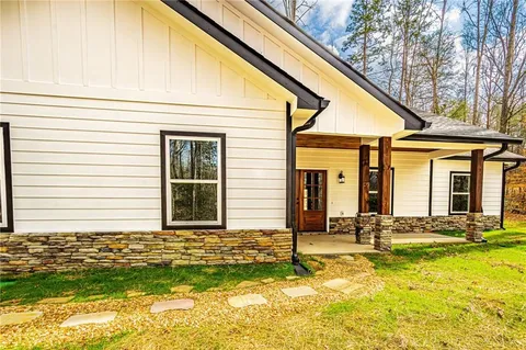 90 Lake Point Drive, Dahlonega, GA 30533 - MLS#: 7493084