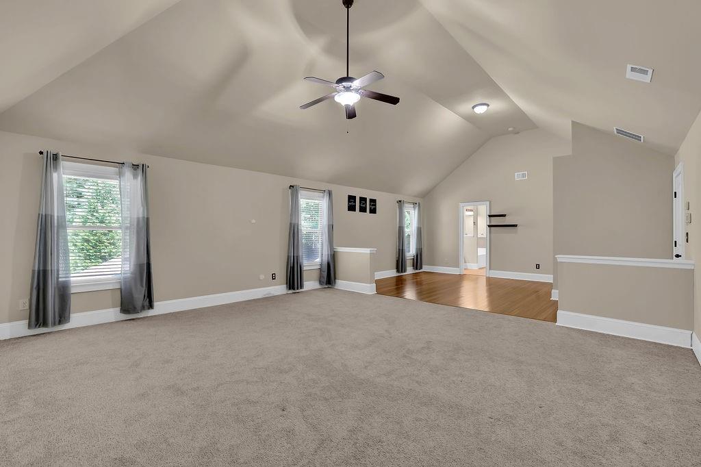 882 Nestling Drive