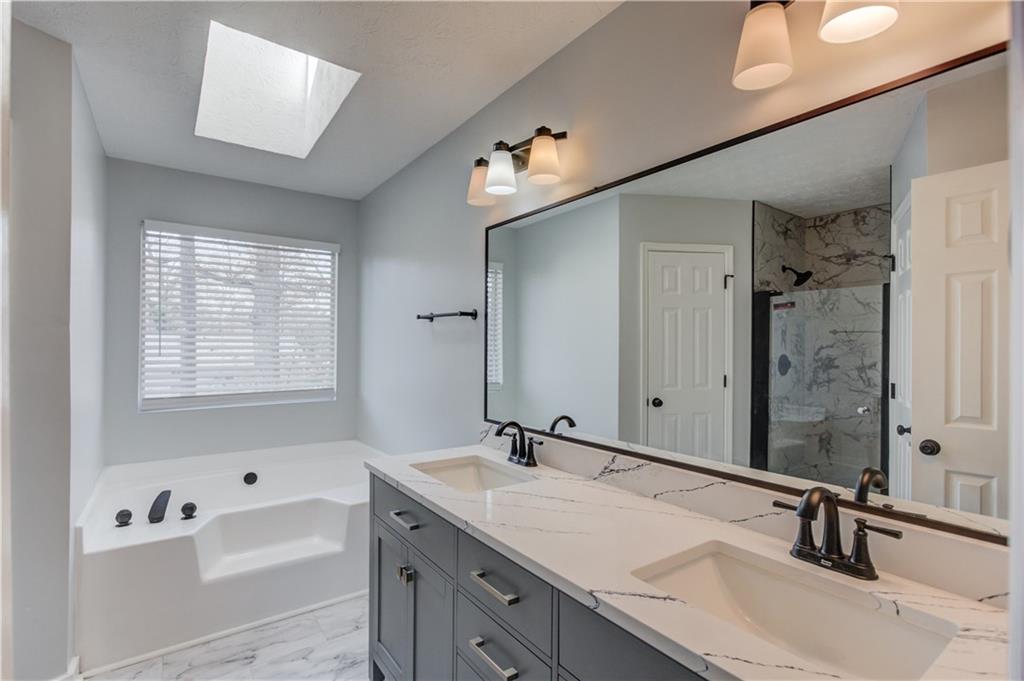 5281 Bridgewater Trace