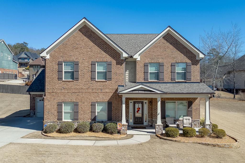 2225 Independence Lane