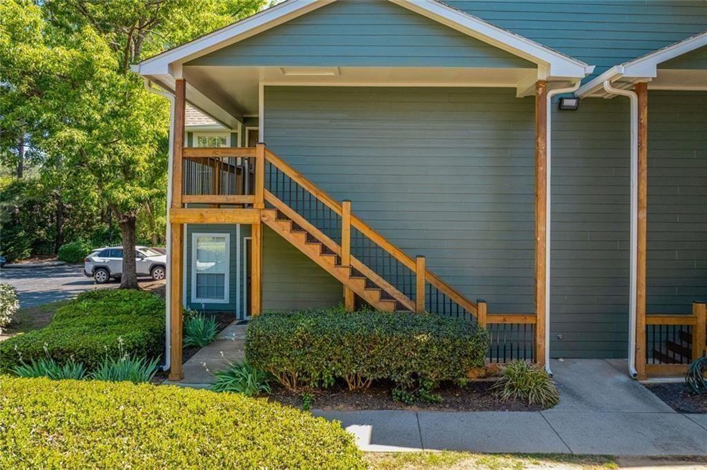204 Berkeley Woods Drive 204
