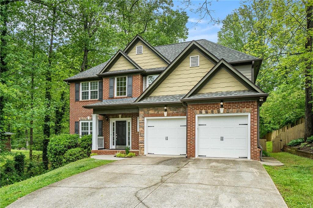 71 Anita Place SE