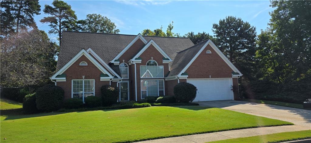 3BR/2BA ranch home in the coveted Suwanee Elementary, North Gwinnett MS, & North Gwinnett HS district in Suwanee GA! This charming home sits on a 0.3 acre level lot, with a large front and back yard. Inside the home, you'll find vaulted ceilings throughout, with a separate dining room, family room, and open kitchen. Tons of natural light pours through the home due to the large windows. Oversized master bedroom with a master bathroom, which includes dual vanities, shower, and soak-in bathtub. House is ready to move-in, with some dining furniture and cabinets included. Don't miss your chance to tour this BEAUTIFUL home in a FANTASTIC area, close to supermarkets, highways, restaurants, Suwanee Town Center, and Suwanee library!