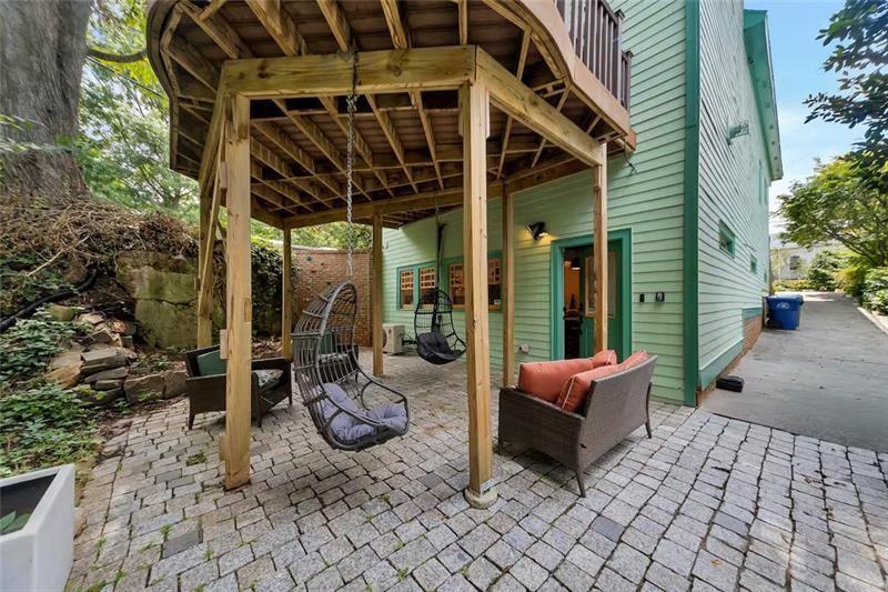 201 Hurt St NE, Atlanta, GA, 30307, USA, 5 Bedrooms Bedrooms, ,4 BathroomsBathrooms,Residential,Active,201 Hurt St NE,7786115