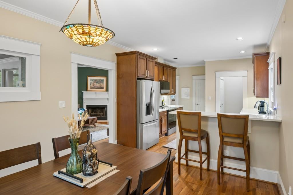 370 Oakland Park SE