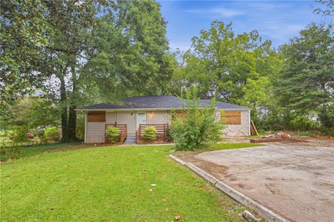 Homes For Sale - 2004 Meadow Lane<br/> Dekalb County, Decatur, GA 30032