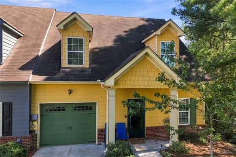 Townhouse For Sale - 2849 Fox Bridge Court<br/> Gainesville, GA 30504