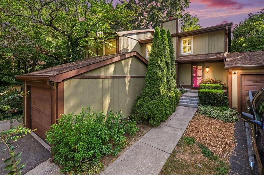 2752 Meadow Mere E, Atlanta, GA, 30341