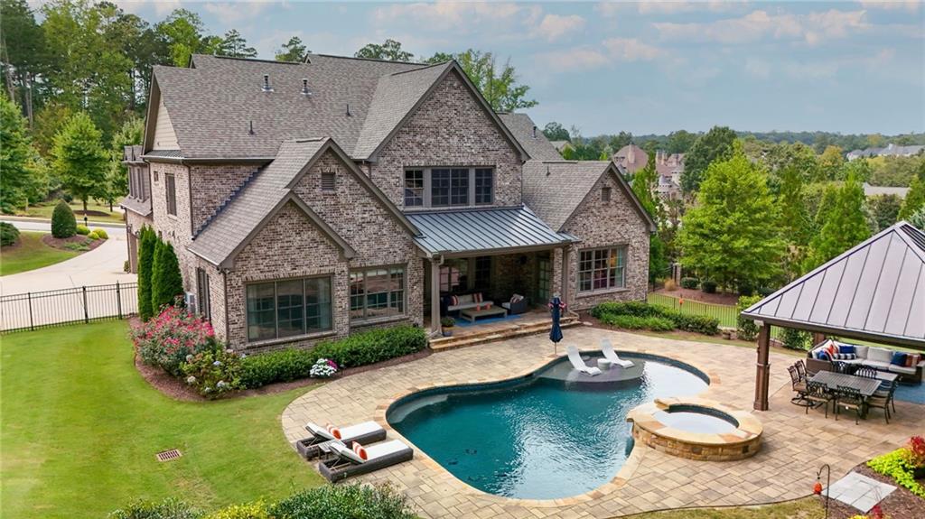 The Manor - Residential