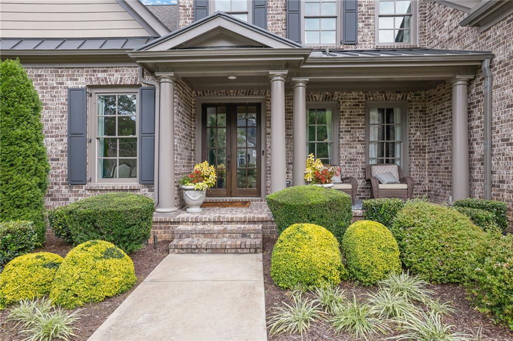 1013 Summit View Lane