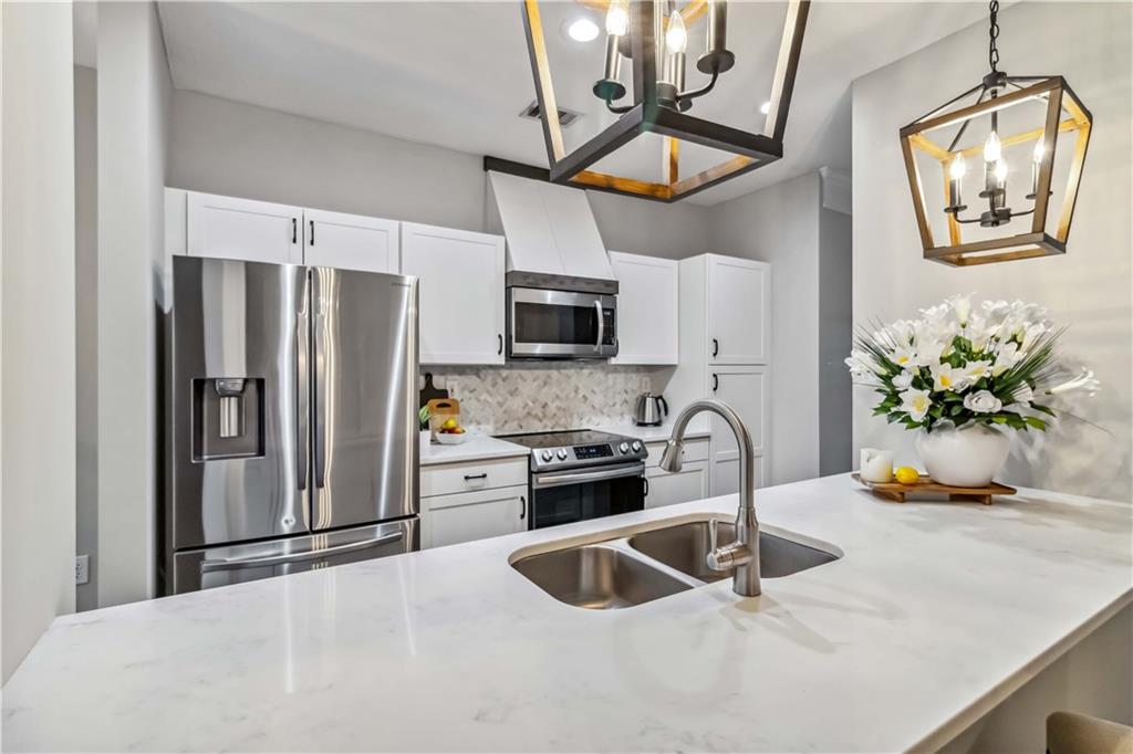 738 Sandringham Drive #738, Alpharetta, Georgia image 6
