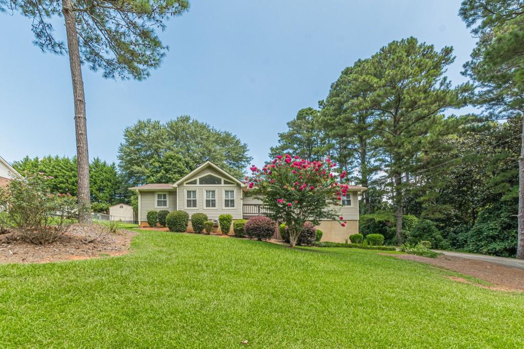 6185 S Summers Circle