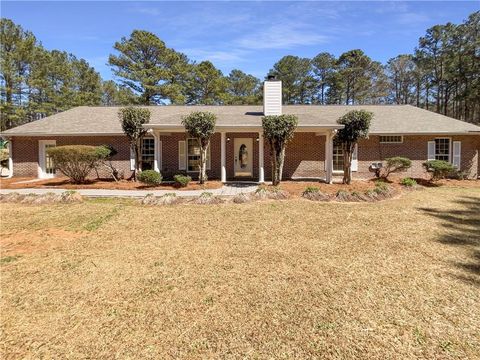 105 Creekwood Lane Fayetteville GA 30214
