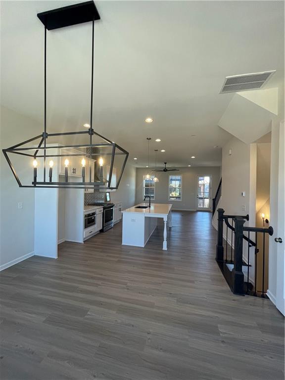 HALCYON GARDEN - Residential Lease