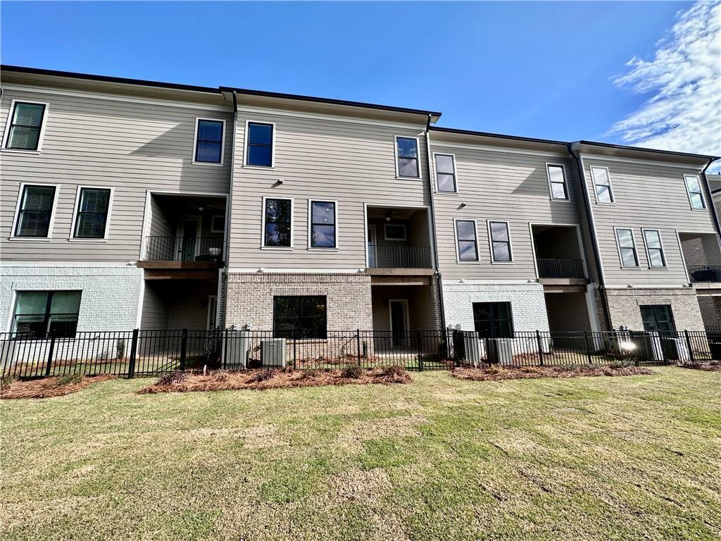 Towns on Thompson - Residential