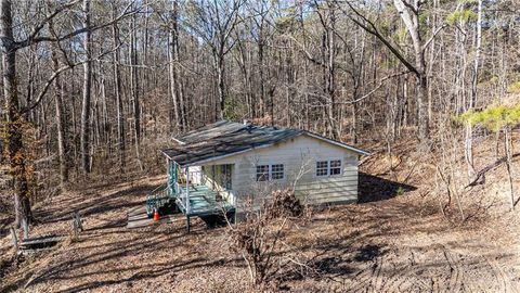 A home in Whitesburg