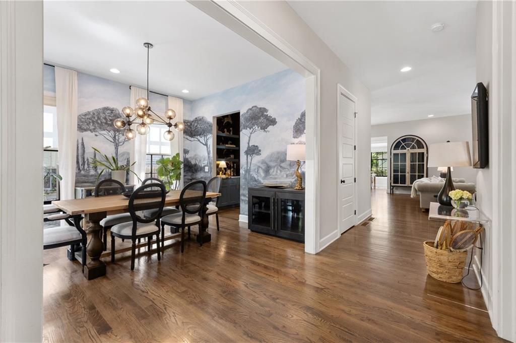 162 Howard Street NE