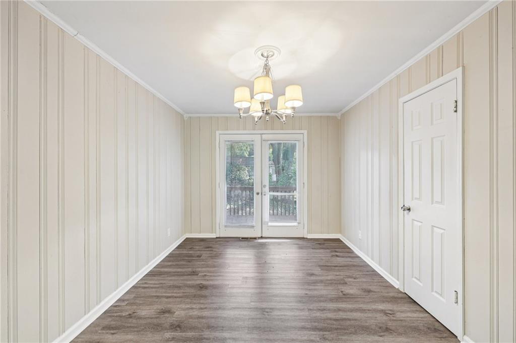 4384 Westside Drive