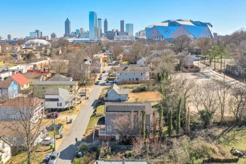 660 Delbridge Street NW, Atlanta, GA 30314 - MLS#: 7570232