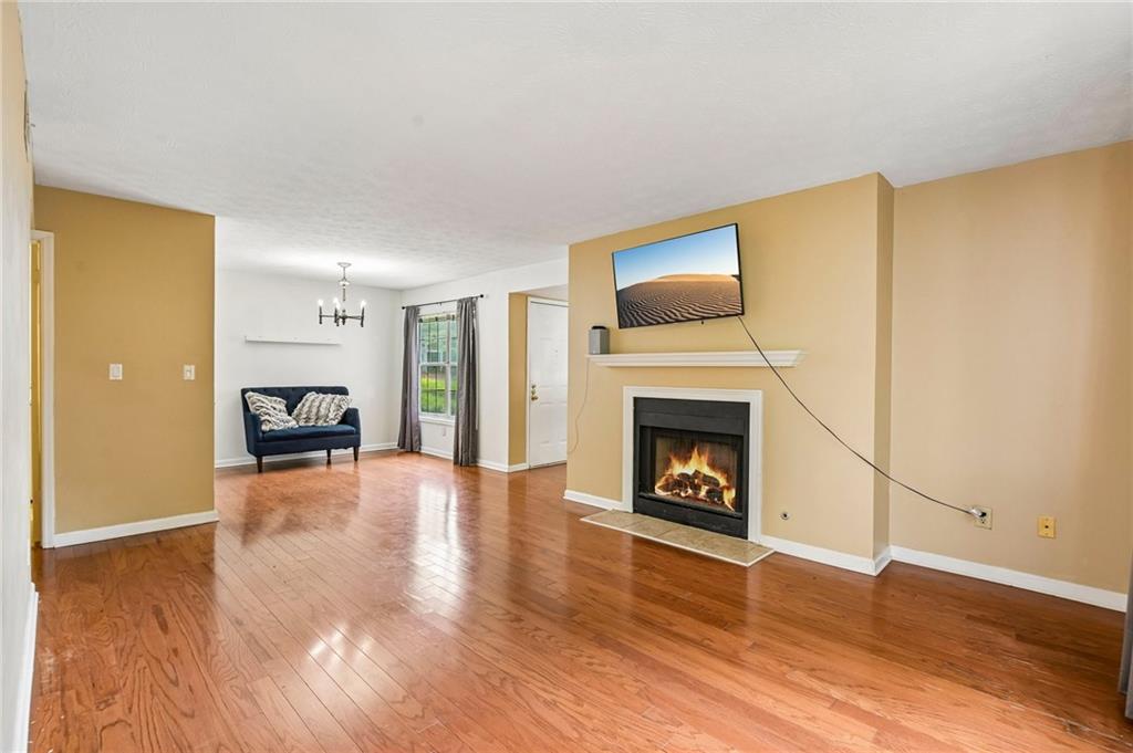 513 Glenleaf Drive
