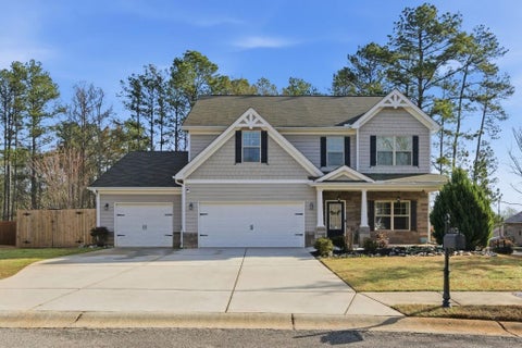 Homes For Sale - 330 White Birch Lane<br/> Jefferson, GA 30549