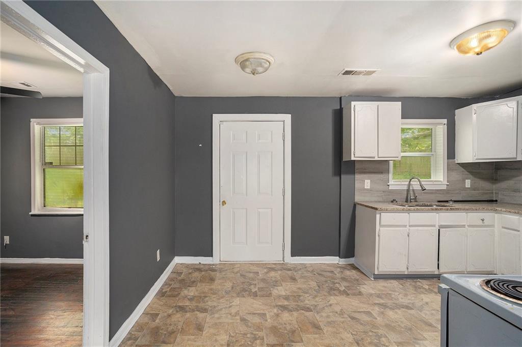 2412 Forrest Park Road, Atlanta, Georgia image 5
