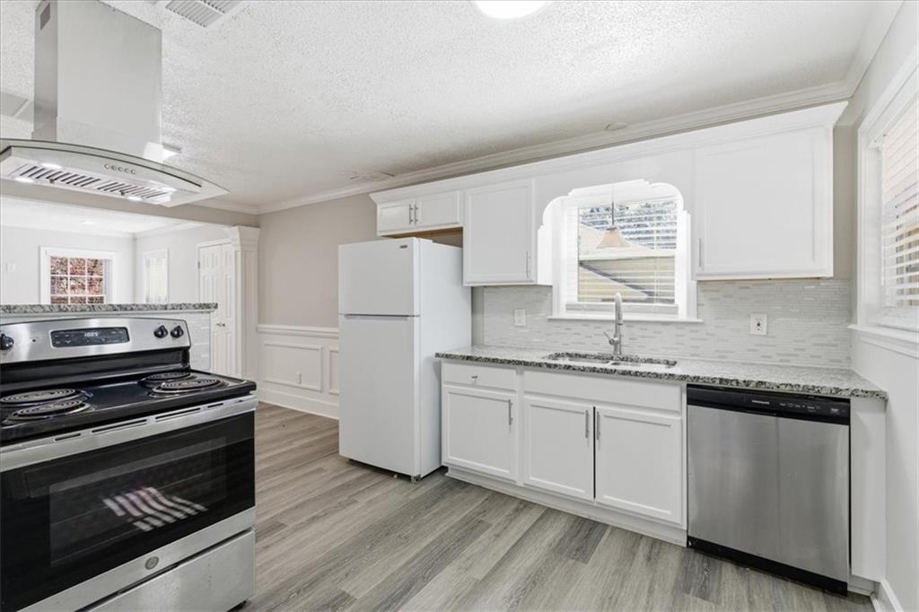 1391 Lorenzo Drive SW