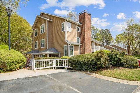 Condo For Sale - 5638 River Heights Crossing<br/> Marietta, GA 30067
