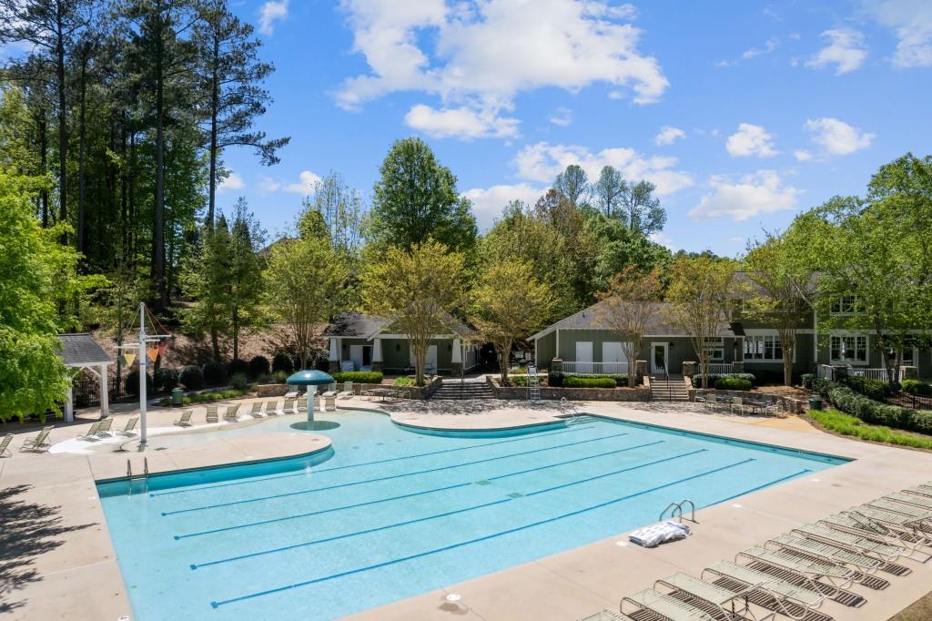 Lake Astoria - Residential