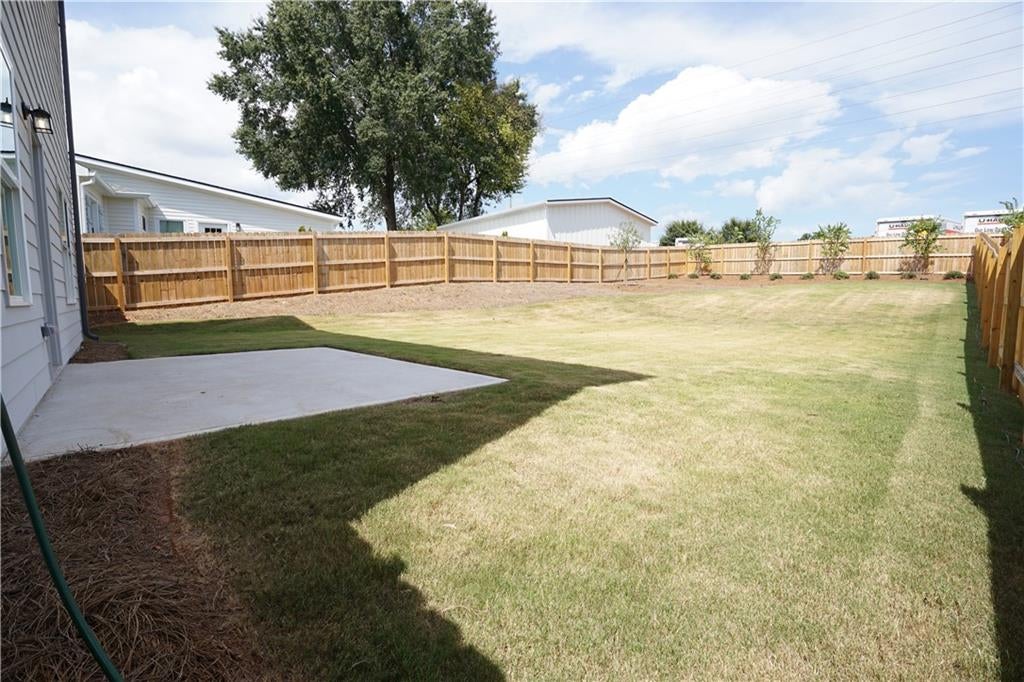35 Aviation Rd SE