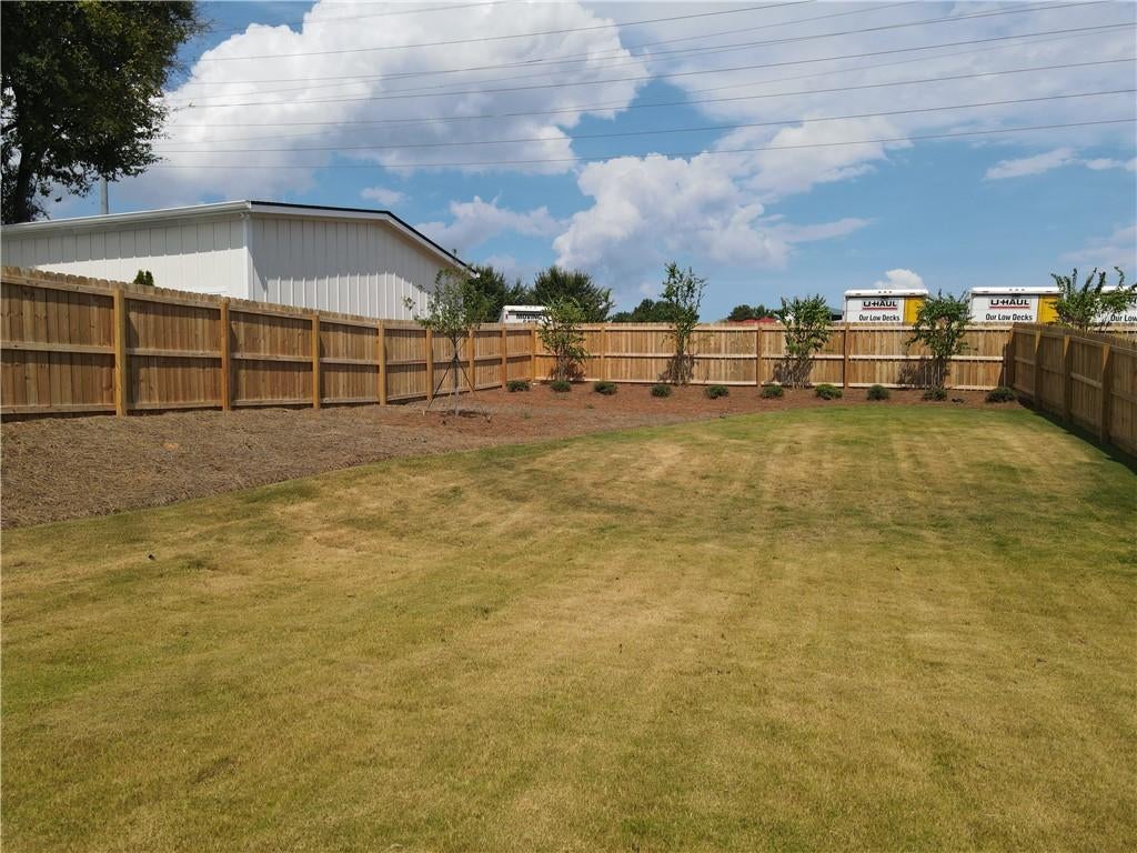 35 Aviation Rd SE