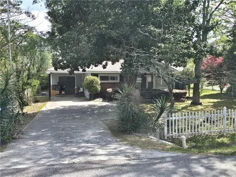 Photo of 472 Denham St St, Riverdale, GA 30274 (MLS # 7750192)