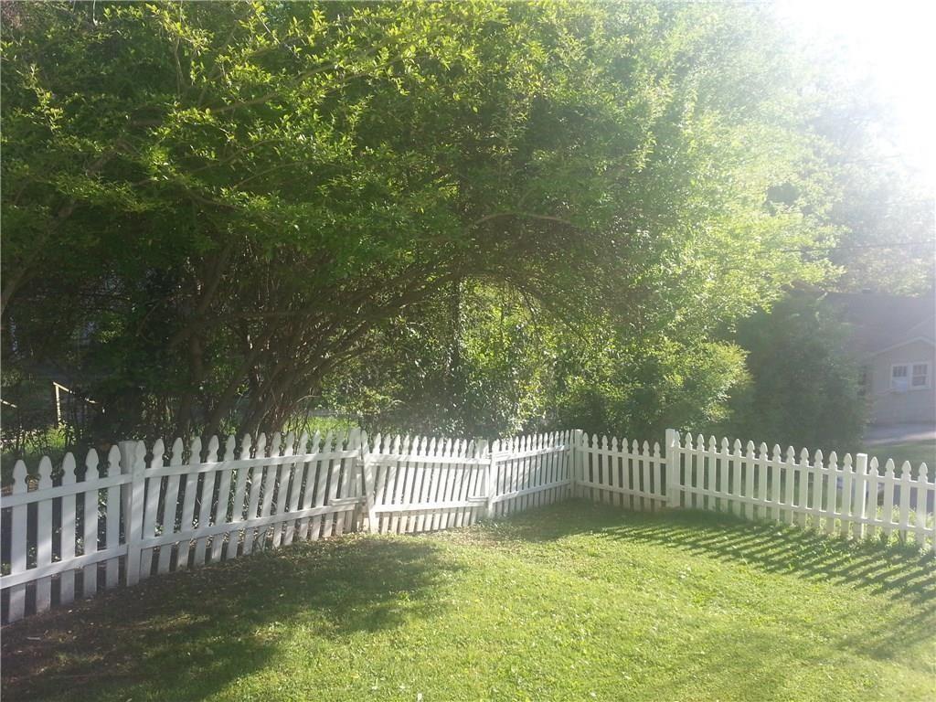 15 Roseway Circle NE