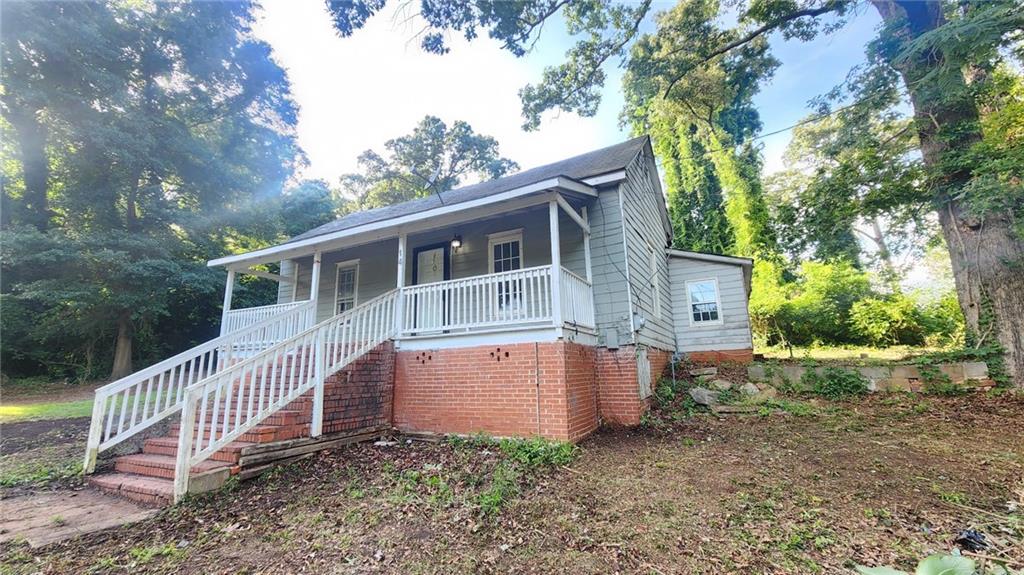 71 Sargent Railroad Avenue