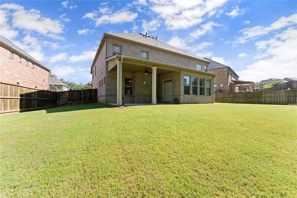 Buford, Georgia 30519, United States, 5 Bedrooms Bedrooms, ,4 BathroomsBathrooms,Residential,Active,223075