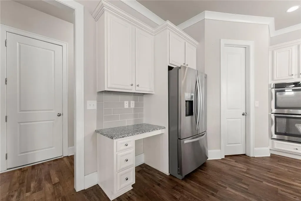 Buford, Georgia 30519, United States, 5 Bedrooms Bedrooms, ,4 BathroomsBathrooms,Residential,Active,223075