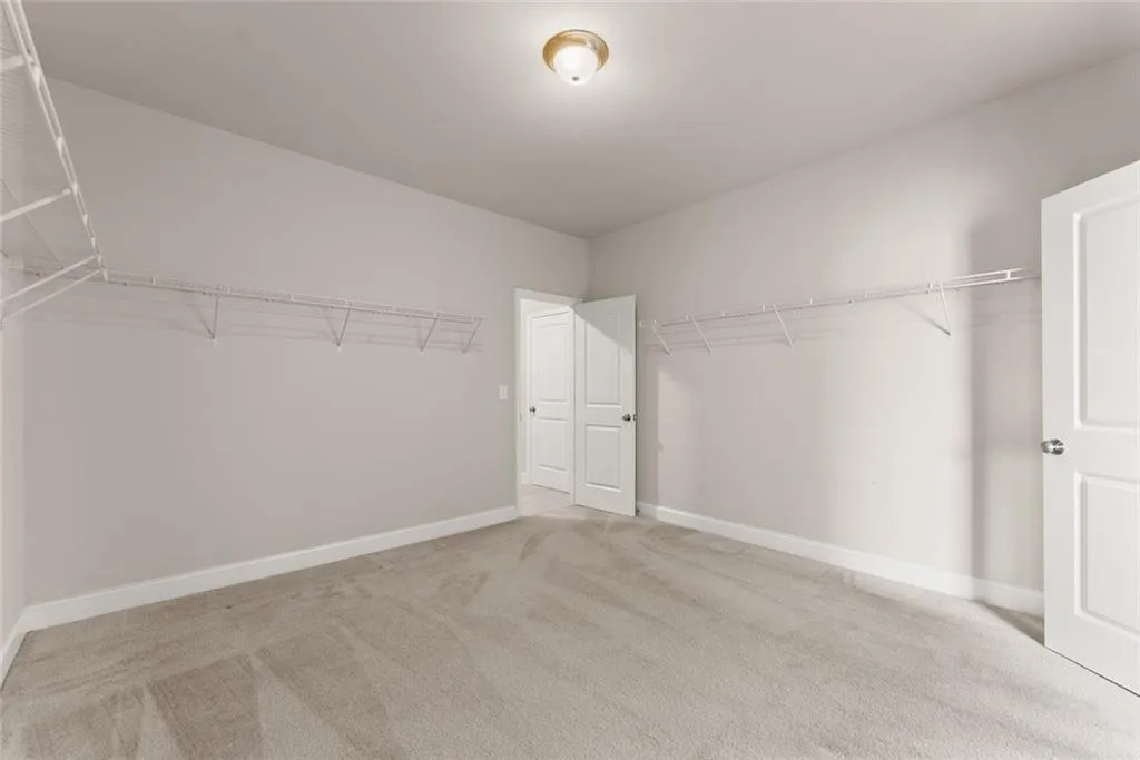 Buford, Georgia 30519, United States, 5 Bedrooms Bedrooms, ,4 BathroomsBathrooms,Residential,Active,223075