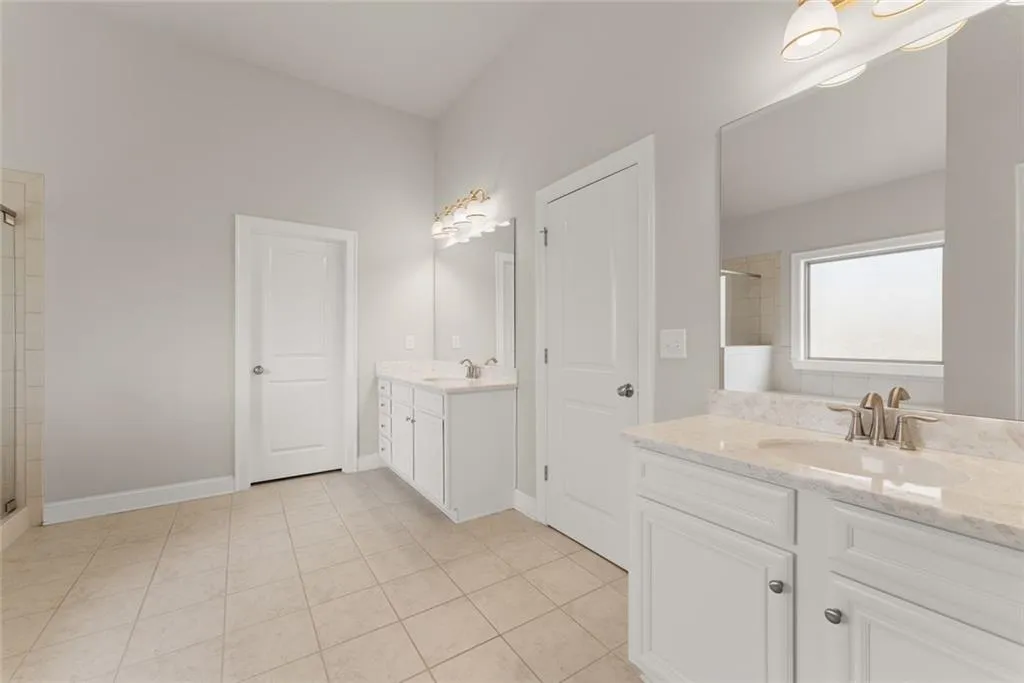 Buford, Georgia 30519, United States, 5 Bedrooms Bedrooms, ,4 BathroomsBathrooms,Residential,Active,223075