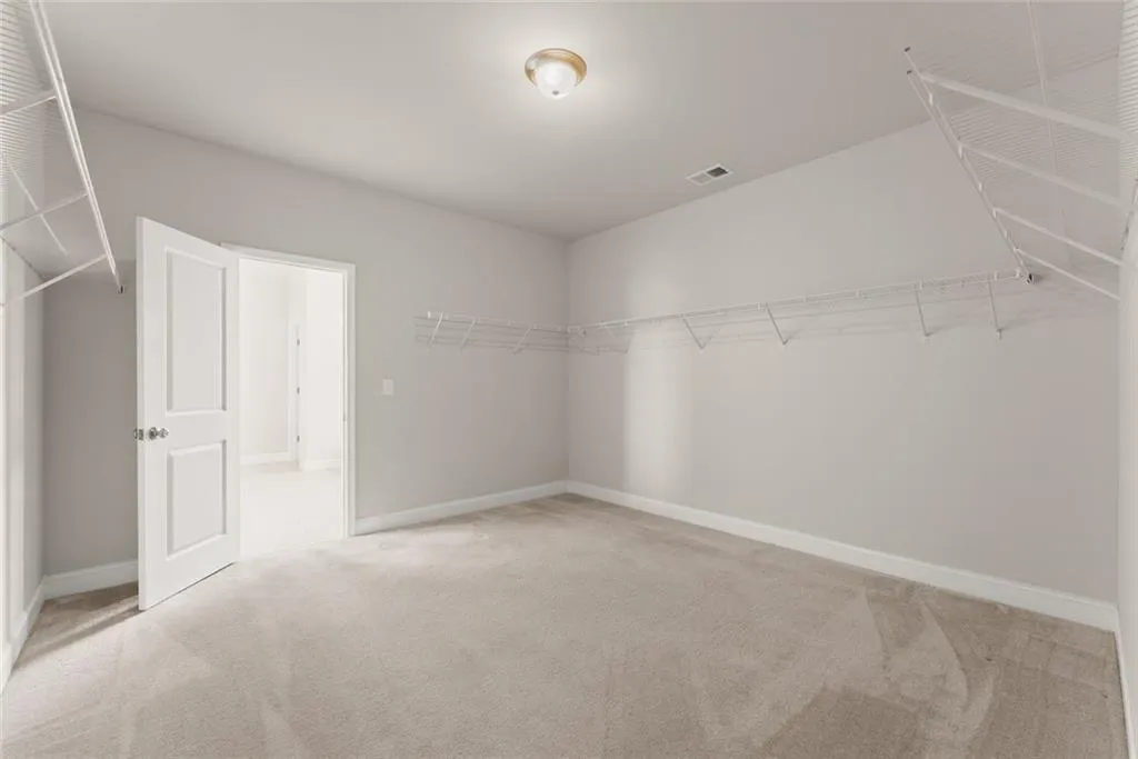 Buford, Georgia 30519, United States, 5 Bedrooms Bedrooms, ,4 BathroomsBathrooms,Residential,Active,223075